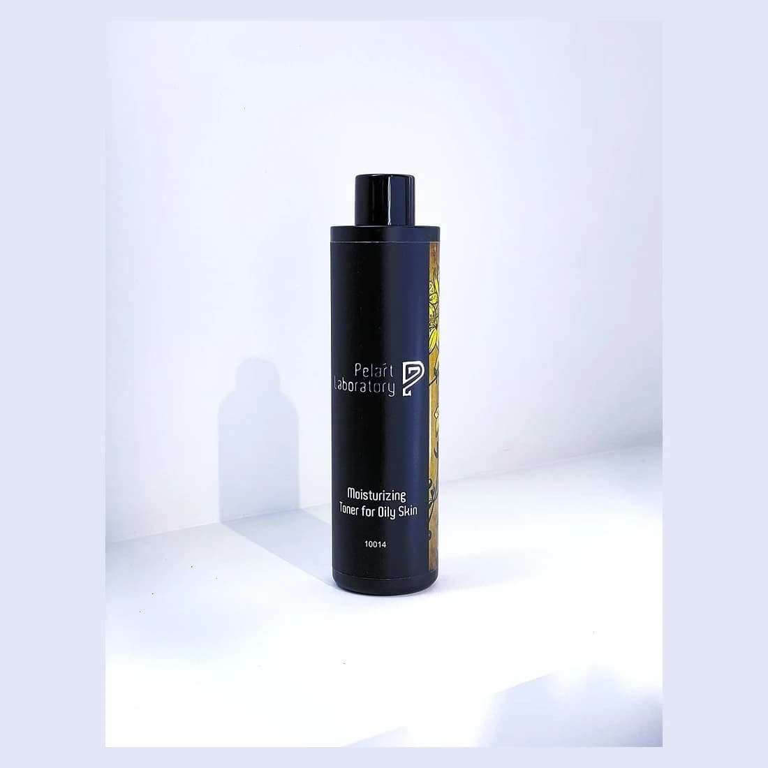 Moisturizing toner for oily skin · Зволожувальний тонік для жирної шкіри