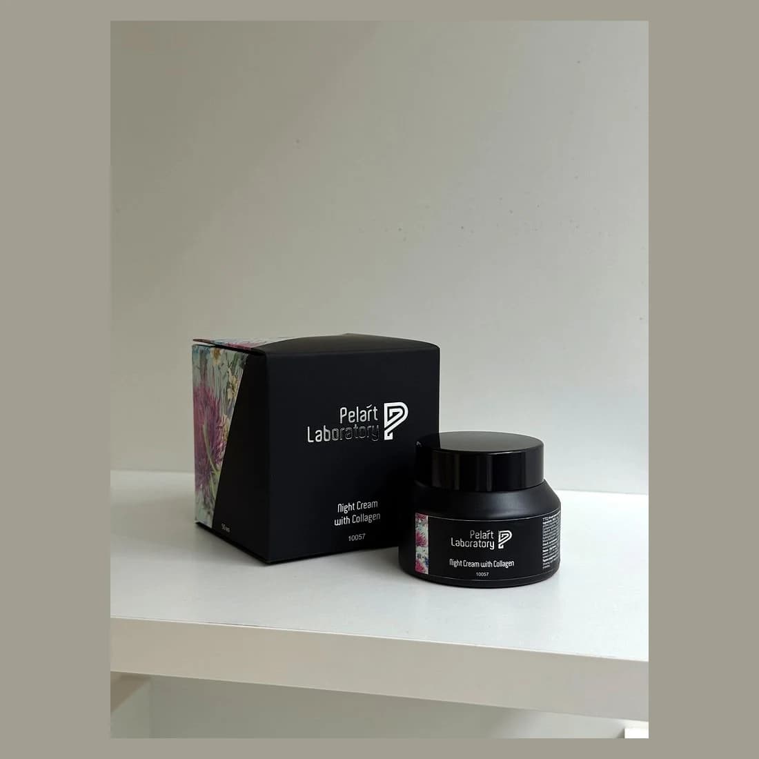 Night cream with collagen · Нічний крем із колагеном