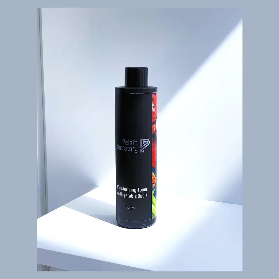 Moisturizing toner on vegetable basis · Тонік овочевий балансуючий