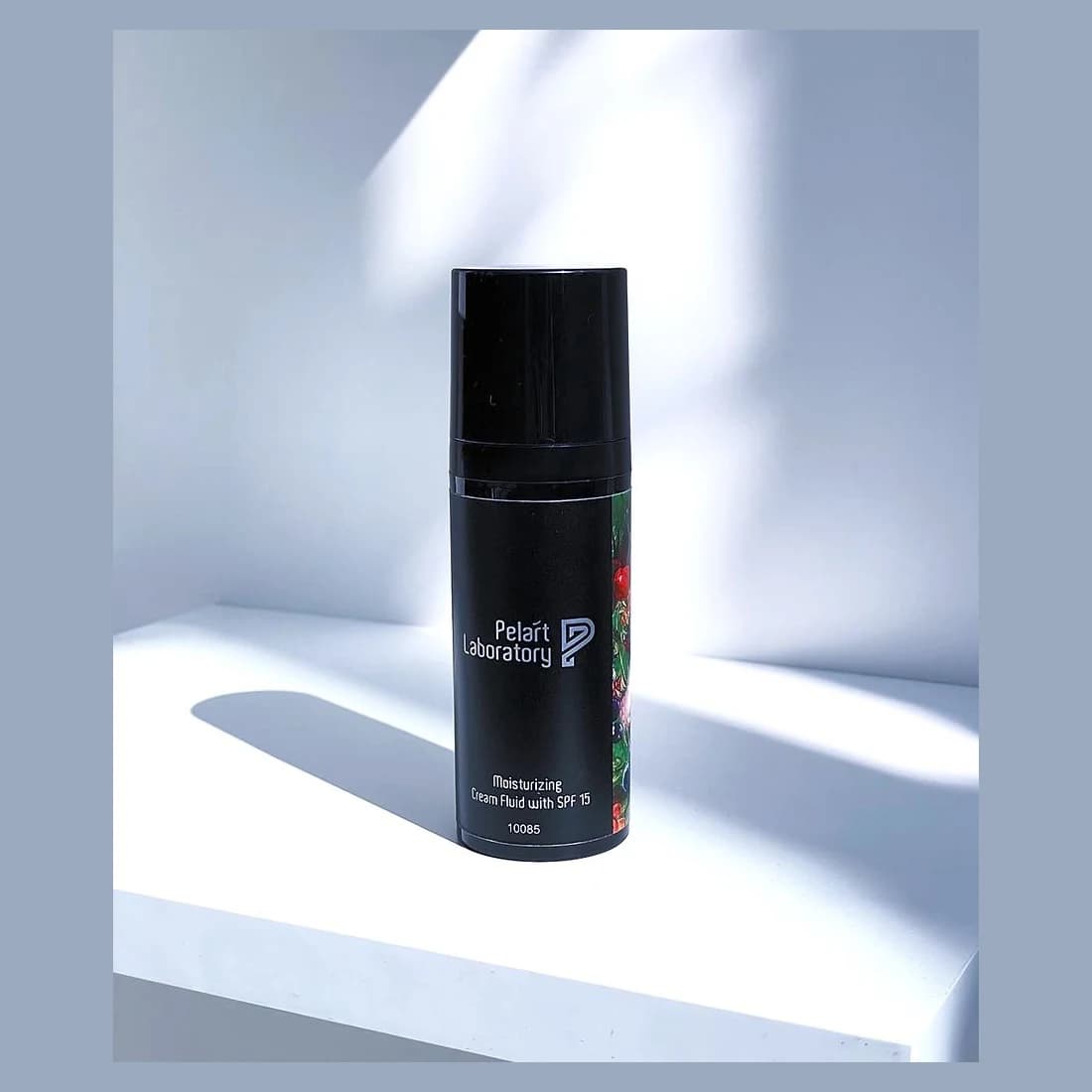 Moisturizing cream fluid with spf 15 · Крем-флюїд зволожувальний SPF 15